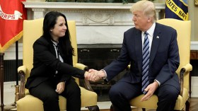 آية حجازي.. من السجون المصرية إلى البيت الأبيض