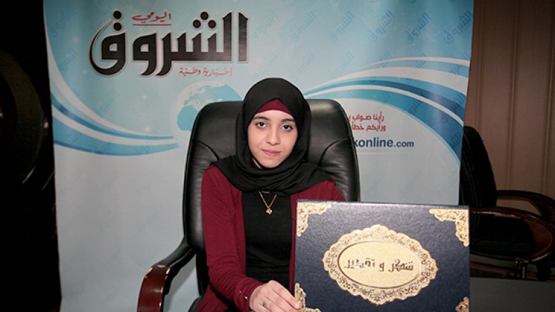 حين يتفوق التلميذ على الأستاذ.. آية تبهر أقرانها