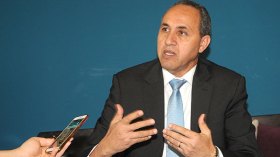 حلّ المؤسسات ودمجها إجراء سياسي ارتجالي..