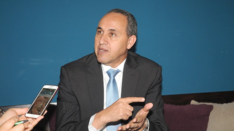 التقشف يضرب وزارة ميهوبي ومؤسسات مهددة بالحل وتسريح العمال