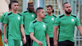 “السياسي” قد يغادر ملعب حملاوي وعرامة سيجدد للركائز بعد “الميركاتو”