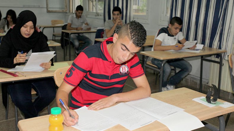 “البكالوريا الثانية” تبخّر العطلة.. وأساتذة يهدّدون بوقف التصحيح