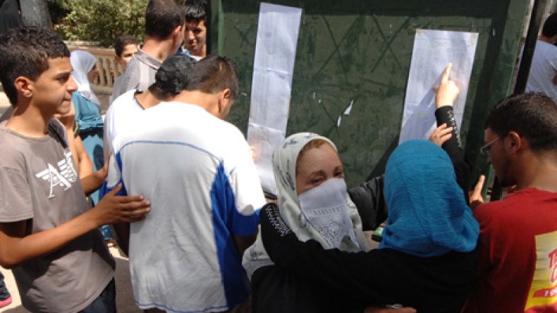 47 بالمائة نســبة النـجــاح والفلسفة تقصي 3 آلاف مترشح في 18 ولاية