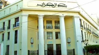 Bank of Algeria lowers tourism grant to 120 Euros for the first time