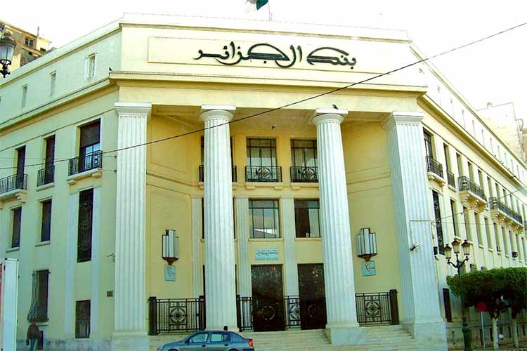 Bank of Algeria lowers tourism grant to 120 Euros for the first time