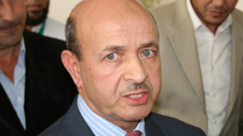 بربارة للشروق:الوكالات حرة في رفع أسعار الحج!