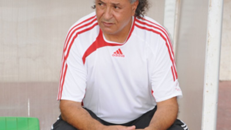 سعدان‭ ‬مدرب‭ ‬خبير‭ ‬وهذه‭ ‬شروط‭ ‬التأهل‭ ‬للدور‭ ‬الثاني‭ ‬من‭ ‬المونديال‭ ‬