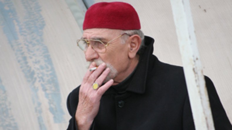 بليمام‭ ‬يتمسك‭ ‬بمنصبه‭ ‬كرئيس‭ ‬للحمراوة‭ ‬ويتحالف‭ ‬مع‭ ‬غريمه‭ ‬جباري