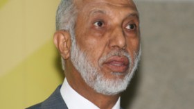 بلخادم يحذر من تسرب الأسلحة من ليبيا إلى الجماعات الإرهابية بالجزائر