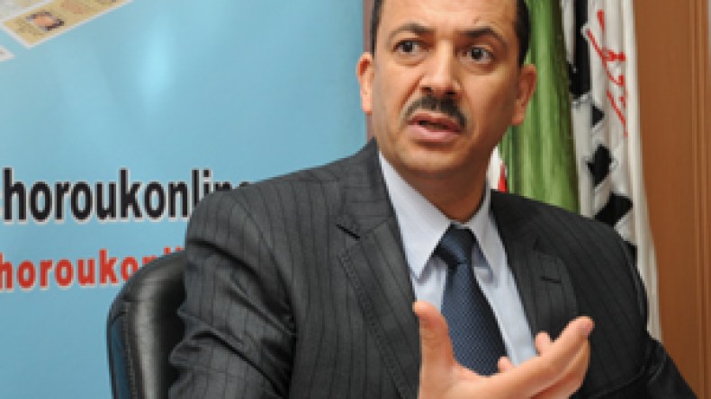 وزير‭ ‬التجارة‭ ‬يرجع‭ ‬التهاب‭ ‬أسعار‮ ‬السميد‭ ‬للتهريب