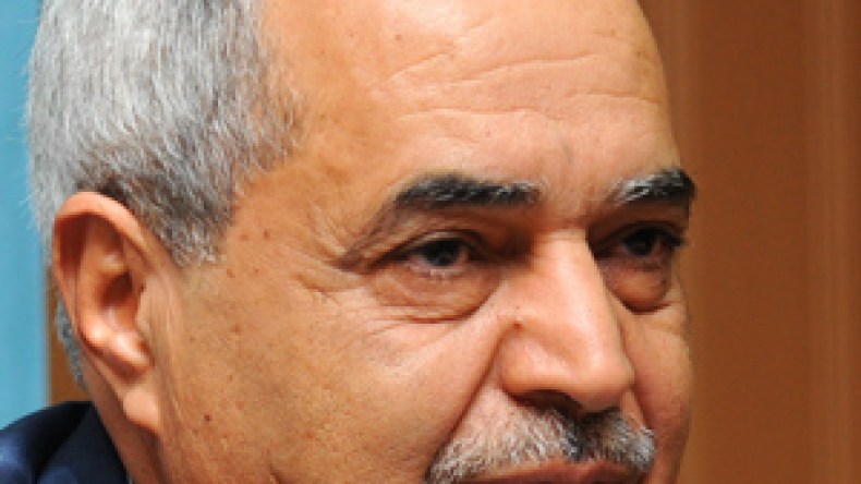 بن‭ ‬بيتور‭:‬‮ ‬الحديث‭ ‬عن‭ ‬إصلاح‭ ‬سياسي‭ ‬قادم‭ ‬دعاية‭ ‬من‭ ‬صنع‭ ‬النظام‭  ‬