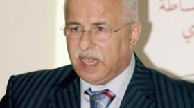 بن‭ ‬مرادي‭ ‬يعلن‭ ‬الحاجة‭ ‬لاستثمارات‭ ‬فرنسية‭ ‬للتخلص‭ ‬من‭ ‬التبعة‭ ‬للبترول