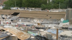 “ليس كل من لديه برّاكة يحق له الحصول على سكن”