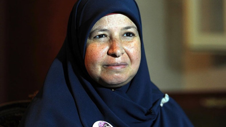 زوجة البلتاجي: اعتقال أنس لإجبار والده على إنهاء الإضراب