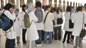 5 ملايين تلميذ عبر الوطن بدون مآزر