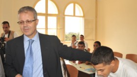 بن بوزيد: قوائم الناجحين في البكالوريا لن تمنح لموبيليس مستقبلا