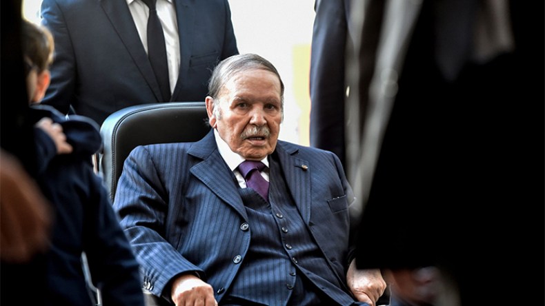 الأرسيدي يطالب باستدعاء الرئيس بوتفليقة للعدالة