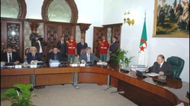 Révision de la Constitution : une commission compétente sera désignée