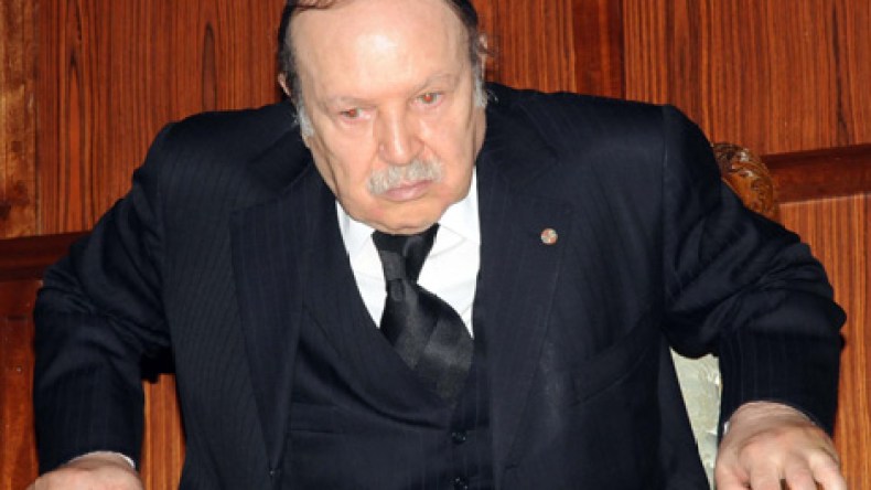 النقاش‮ ‬السياسي‮ ‬يتجاوز‮ ‬العهدة‮ ‬الرابعة‮ ‬إلى‮ ‬هوية‮ ‬نائب‮ ‬الرئيس