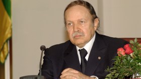 بوتفليقة يأمر الحكومة بإنشاء صندوق للمطلقات