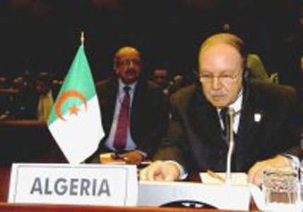 Bouteflika : plaidoyer pour la jeunesse africaine