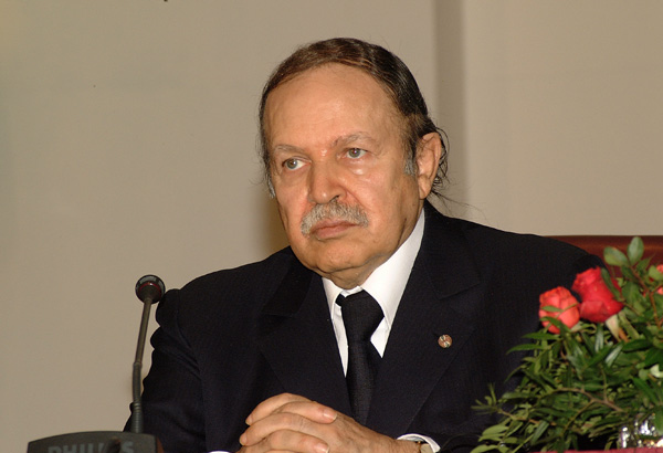 Bouteflika makes finishing touches to amend Constitution