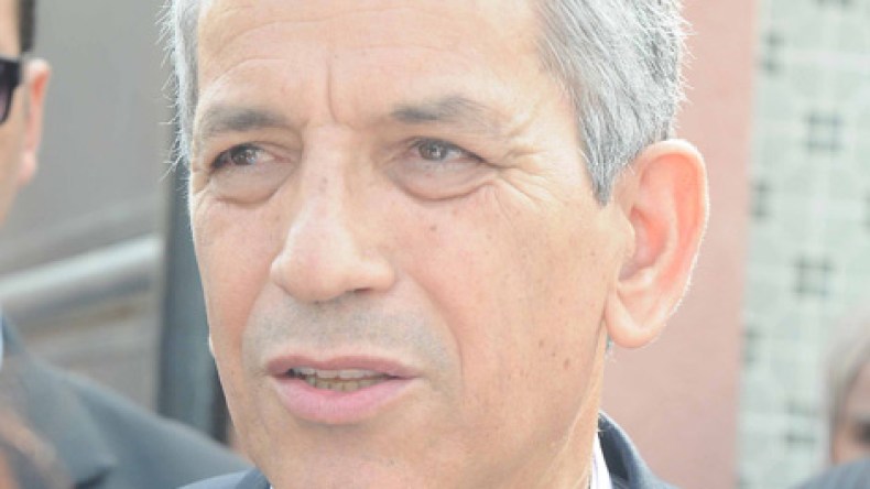 “لم نطالب بمراجعة القانون الأساسي يا بابا أحمد”