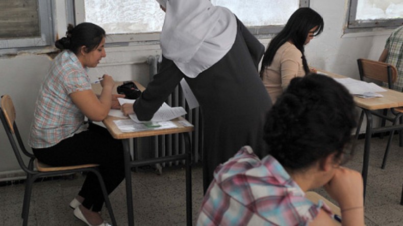 بن غبريط: أسئلة البكالوريا من الدروس المتناولة..لكن دون عتبة