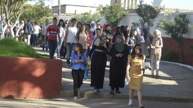 الأدبيون حائرون: “الأسئلة سهلة أم صعبة؟”