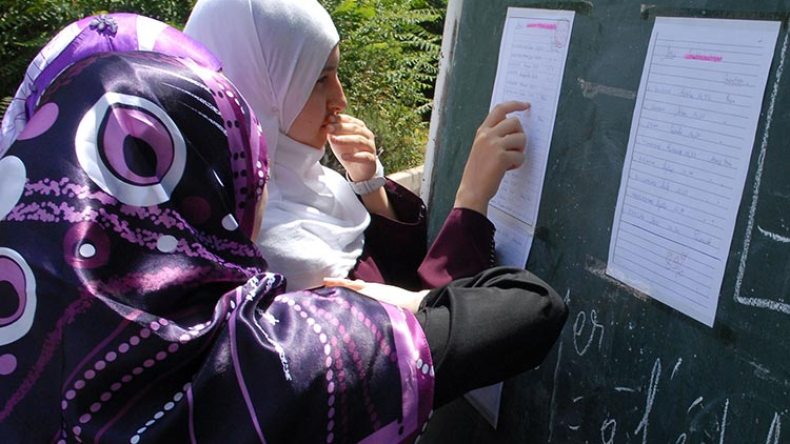 هكذا كان يستقبل الجزائريون نجاح أبنائهم في البكالوريا