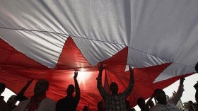 البحرين ترحل ثمانية مواطنين بعد إسقاط الجنسية عنهم