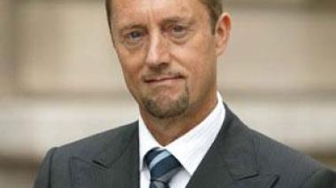 French consulate in Algiers unmask 40 Algerian lawyers