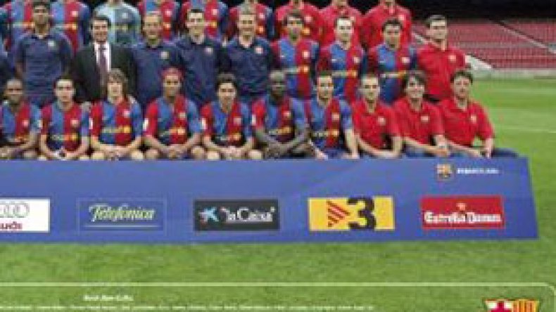 برشلونة يضم البرازيلي هنريكي ويعيره إلى ليفركوزن