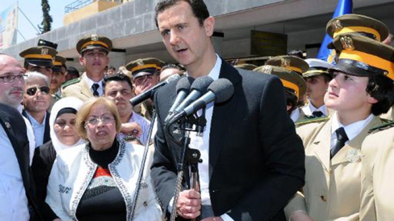 الأسد يبرر خسائر جيشه