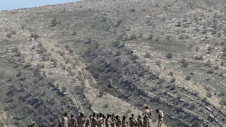 القوات التركية تغادر معسكر بعشيقة شمالي العراق