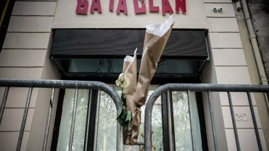 عامان على اعتداءات نوفمبر في باريس والتحقيقات مستمرة