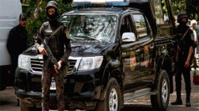 مصر.. مقتل مسلحين بتفجير انتحاري في العجوزة