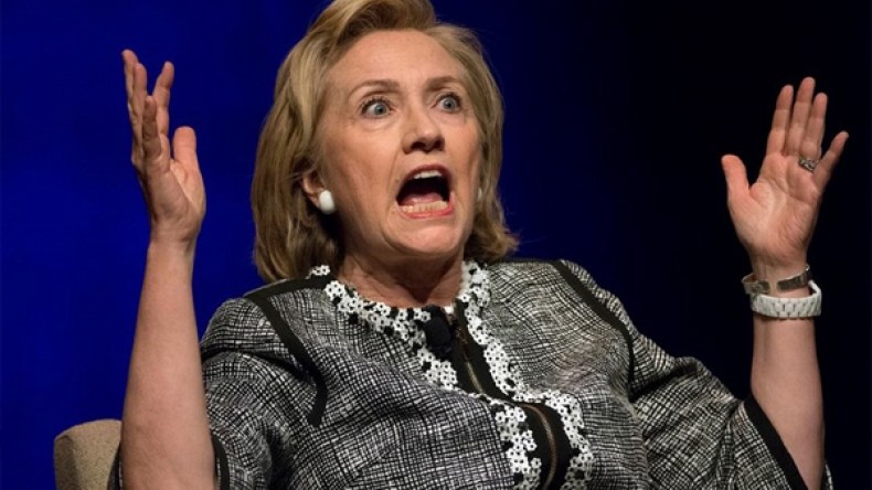 “FBI” تفجر مفاجأة بخصوص بريد كلينتون قد تقلب أوراق الرئاسة