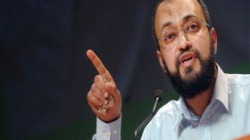 فرنسا تطرد حفيد مؤسس جماعة “الإخوان”