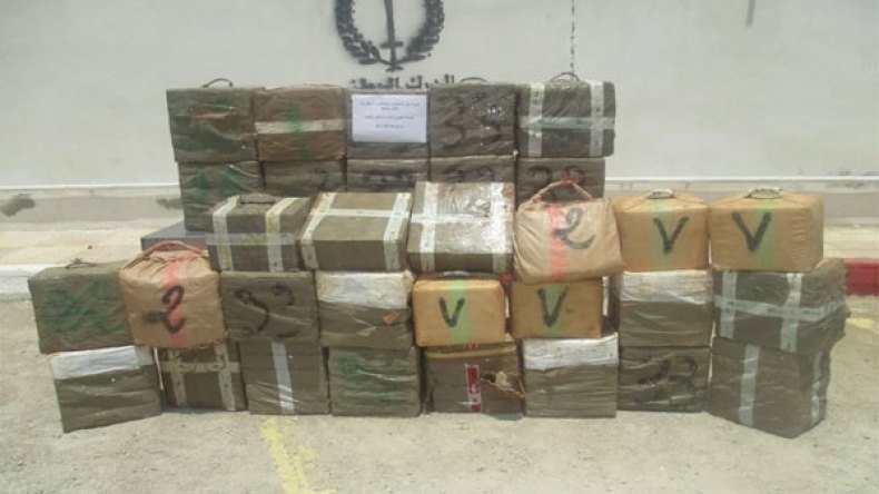 الجيش والدرك يحجزان 170 كلغ من الكيف المعالج بتلمسان وتمنراست