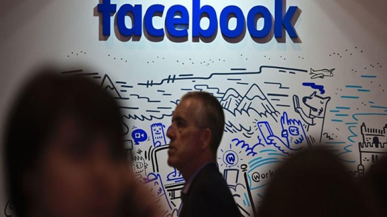 كيف يسهم “فيسبوك” في ترويج الأخبار المفبركة؟