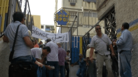 أصحاب مشروع 100 مسكن تساهمي في ذراع بن خدة يحتجون
