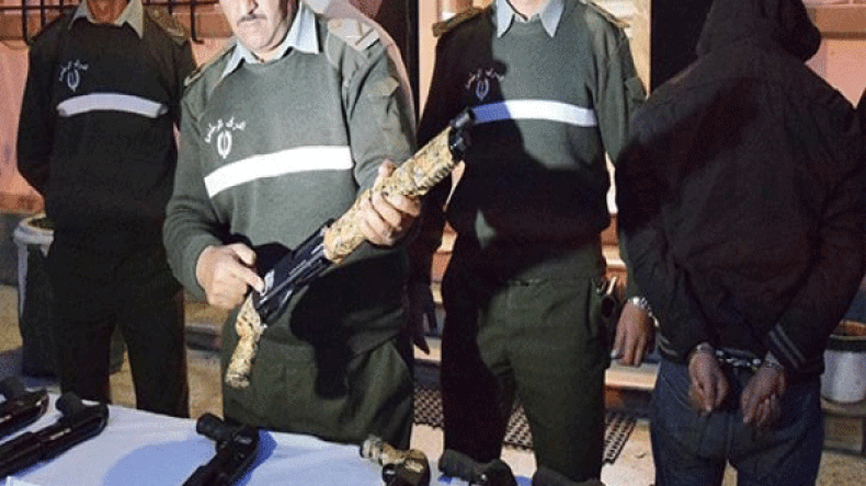 الدرك يفكك شبكة من 22 شخصا لدعم الإرهاب بتبسة وباتنة