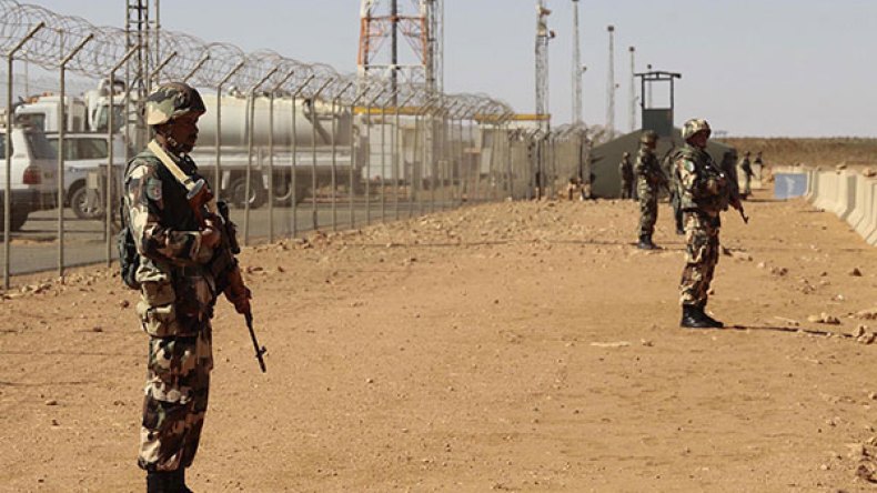 القاعدة تعلن مسؤوليتها عن الهجوم على حقل نفطي في عين صالح