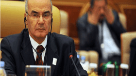 يوسفي يدعو إلى حضور المؤسسات المكسيكية في الجزائر