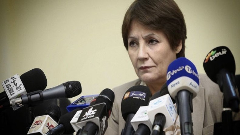 بن غبريط تعطي إشارة الإفتتاح الرسمي من ورقلة