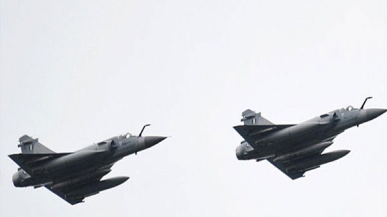 مقاتلات يونانية اعترضت طائرة أمريكية في مكان سقوط المصرية