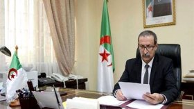 كعوان يشّدد على تدقيق الخبرة للحصول على بطاقة الصحفي المحترف