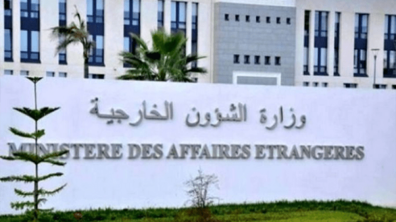 مشاورات سياسية بين الجزائر وكندا بالعاصمة
