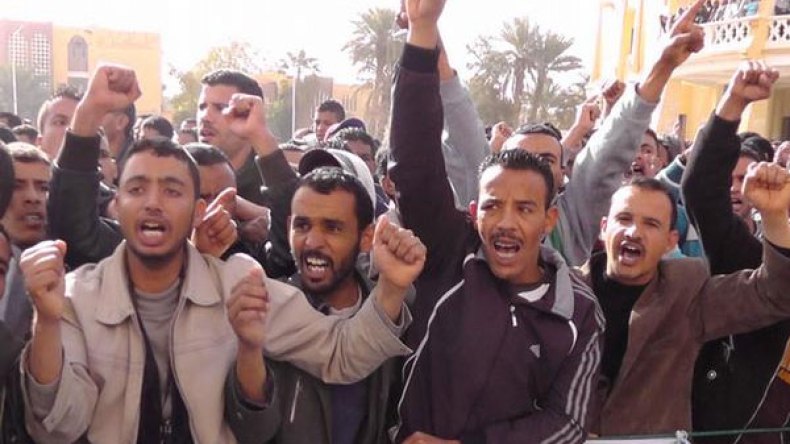 ازدواجية فرص العمل تكرس البطالة بإيليزي
